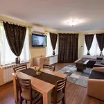 Family Hotel 3*