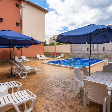 Family Hotel