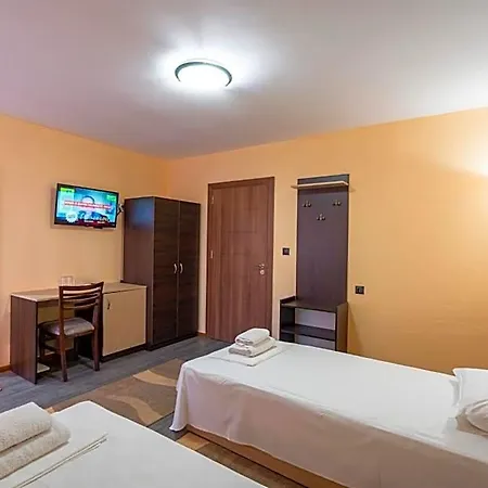 Hotel Family 3*