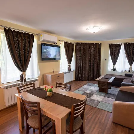 Family Hotel 3*